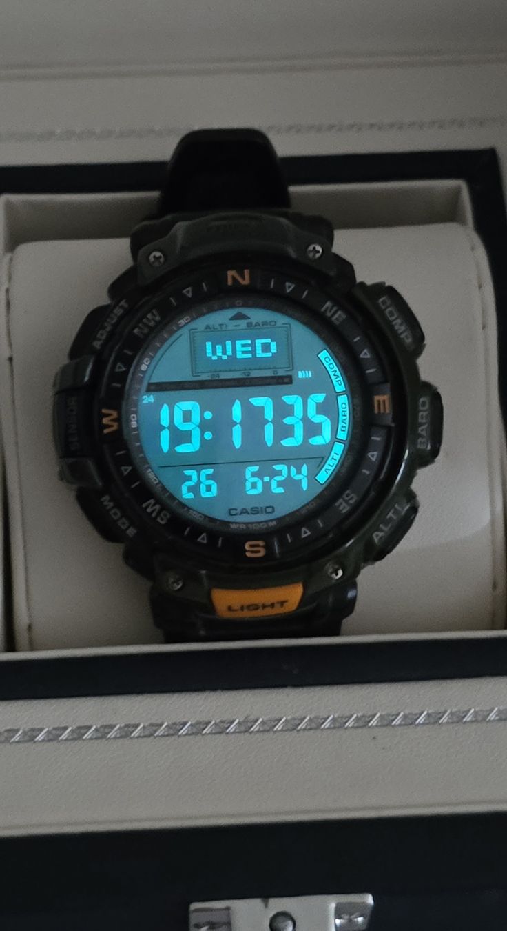 Casio Uhren: Montre Casio Pro Trek PRG-40 – Gebraucht aus Les Acacias von watinjo 5