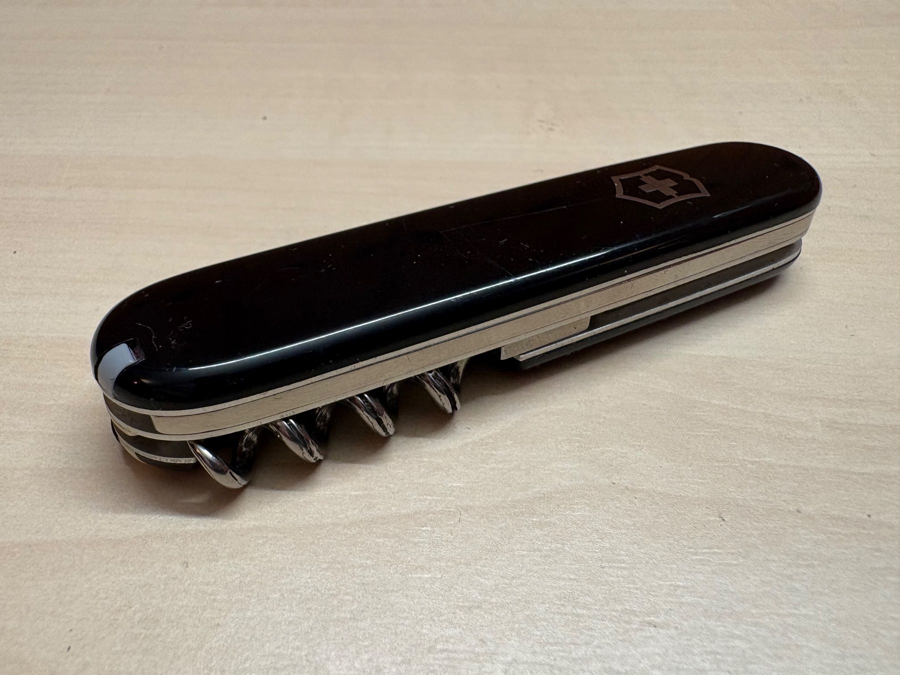 Victorinox Coltelli tascabile: Victorinox schwarz Basler Versicherung – Usato da Rümligen venduto da Sibill 7