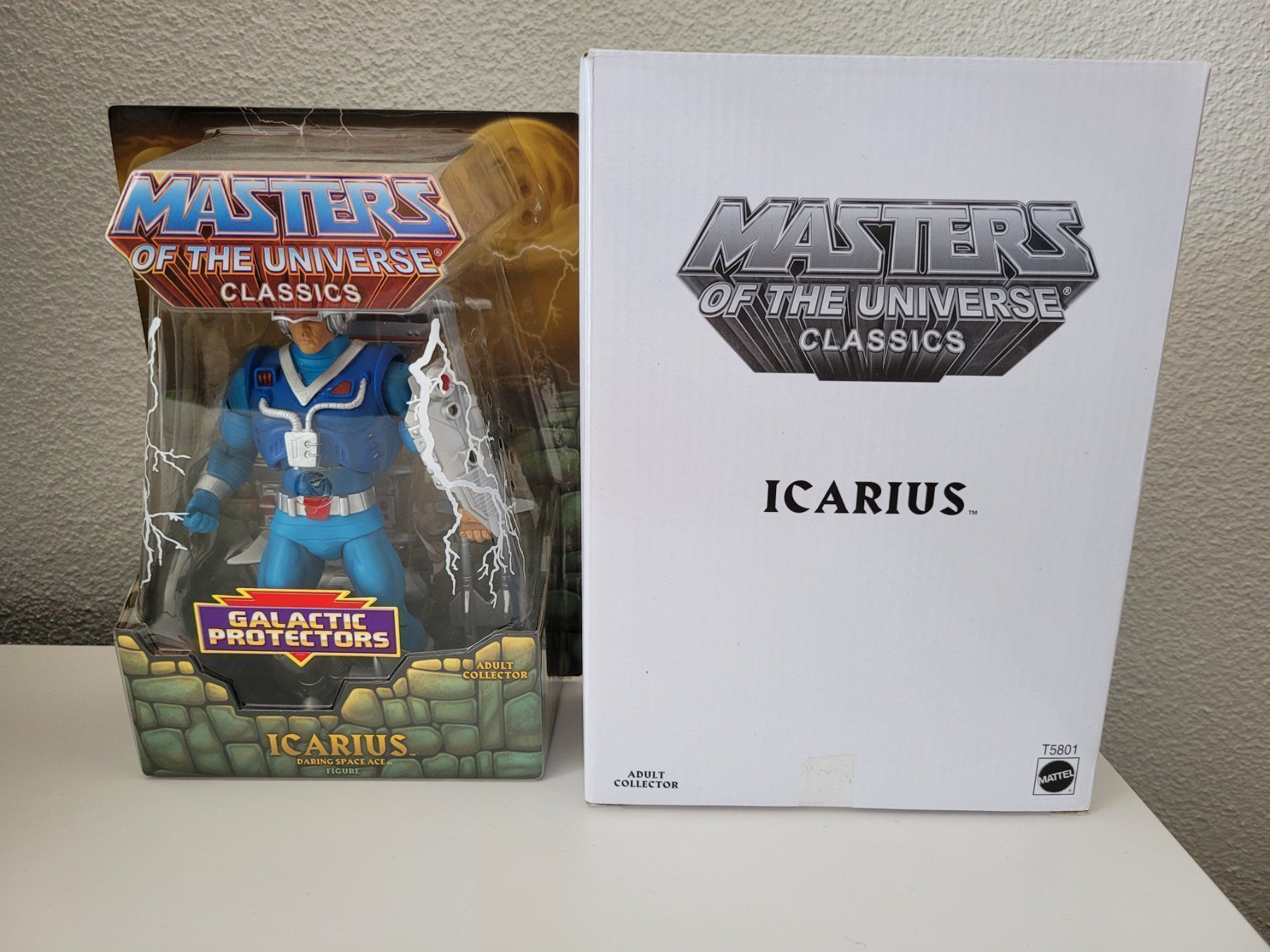 Statuette: Icarius (MOTUC) - 2009 – Nuovo e nell'imballaggio originale da Schneisingen venduto da jordan60078
