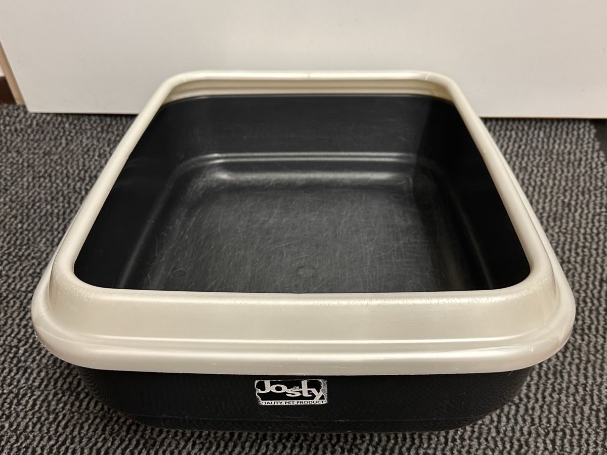 WC: Josby Katzentoilette / Katzen WC – Usato da Uerikon venduto da Eadler