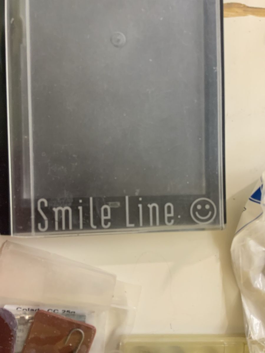 Medizinische Geräte: Smile Line Keramikpalette – Gebraucht aus Heimisbach von Cathsith