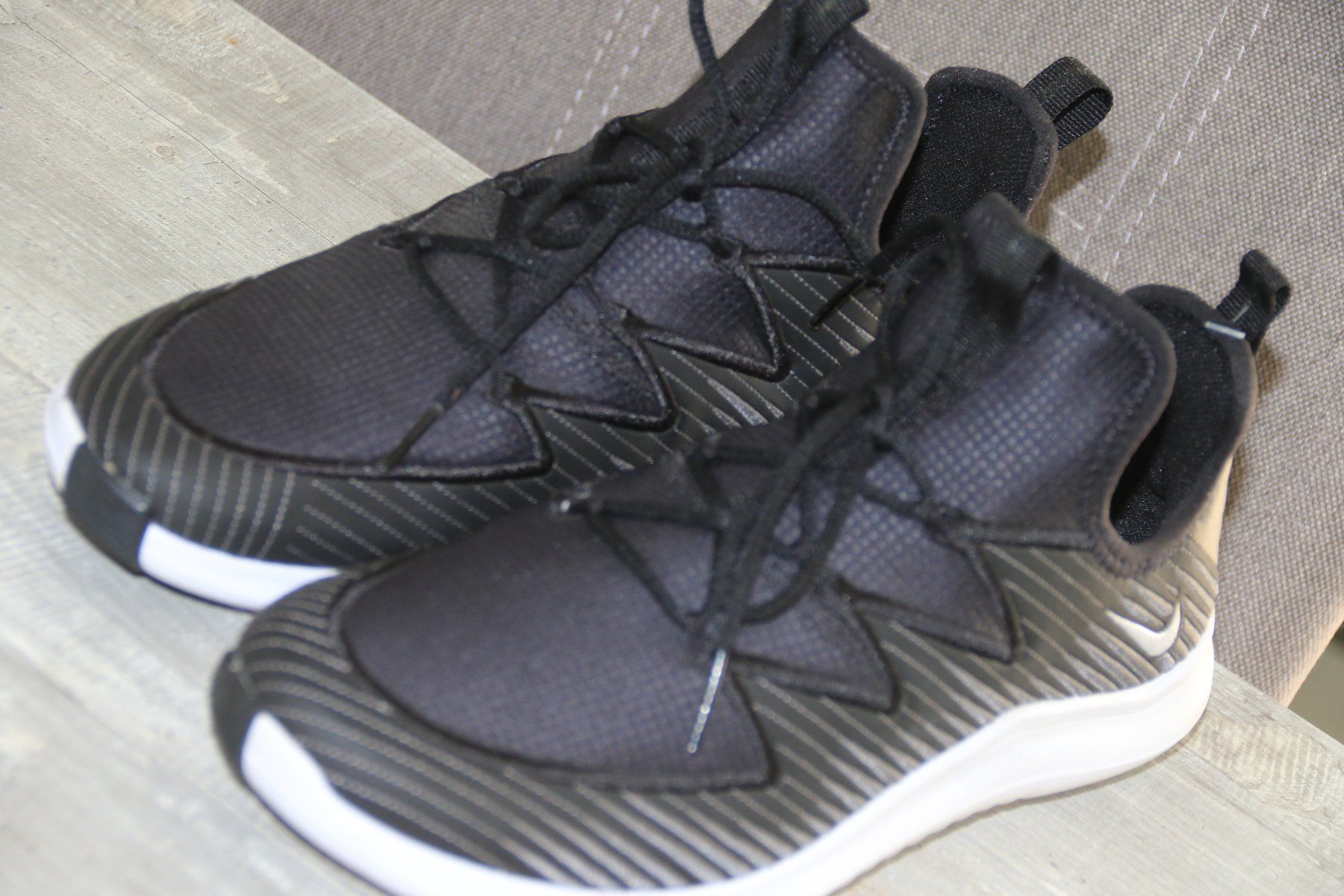 Nike Damenschuhe: Neue Schuhe von NIKE Gr.38-38.5 – Neu und originalverpackt aus Oberwil-Lieli von Svetlana28 2