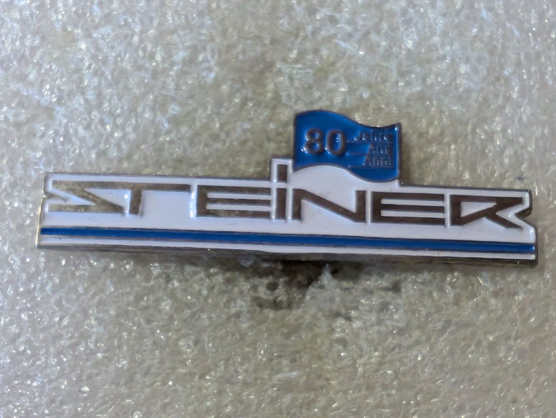 Placchette & Badge: Ansteckpin 172: Steiner – Usato da Oppligen venduto da Pin-Fall-Shop