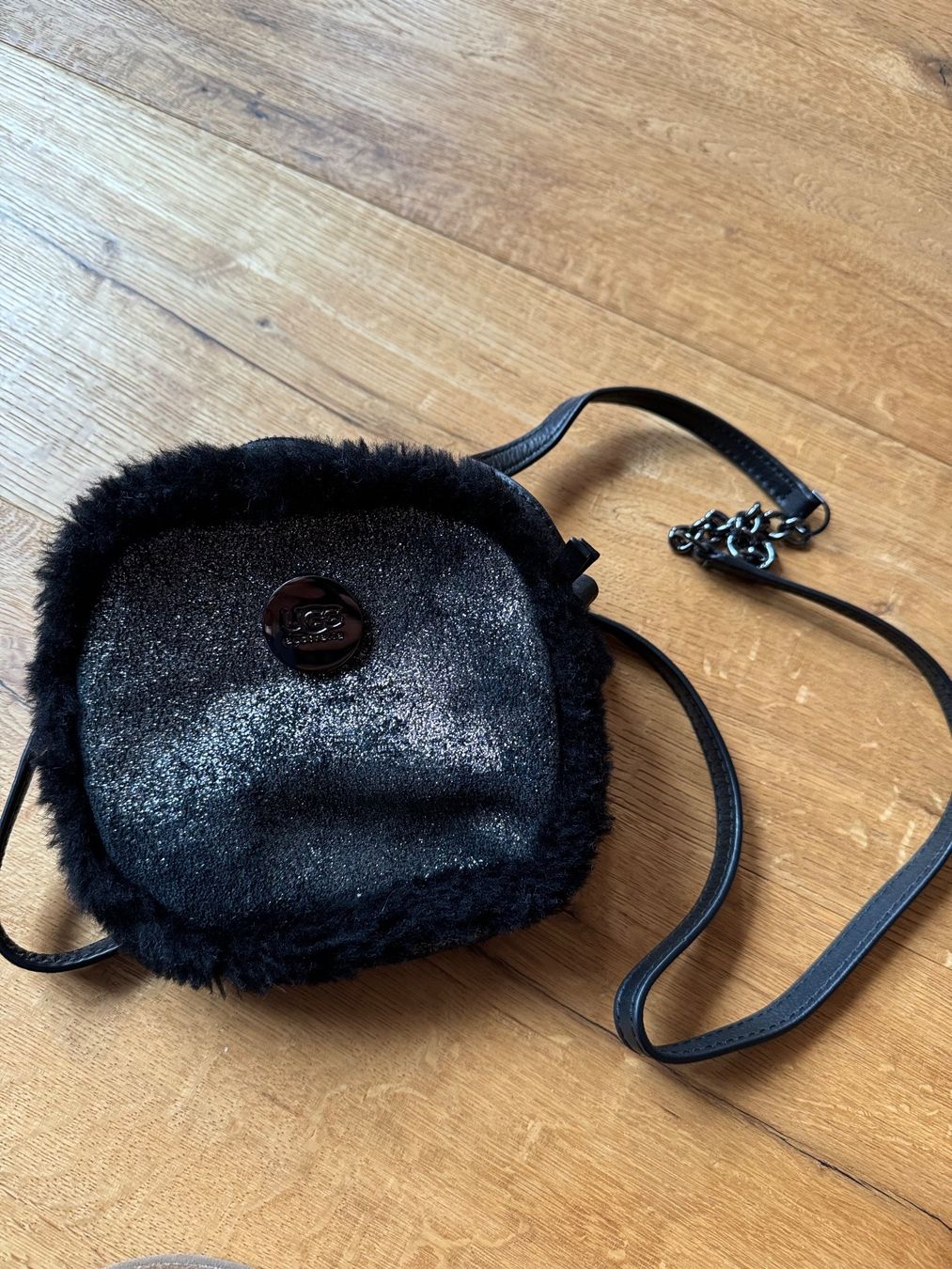 Ugg Taschen für Damen: täschli ugg – Neu (gemäss Beschreibung) aus gurzelen von malu04