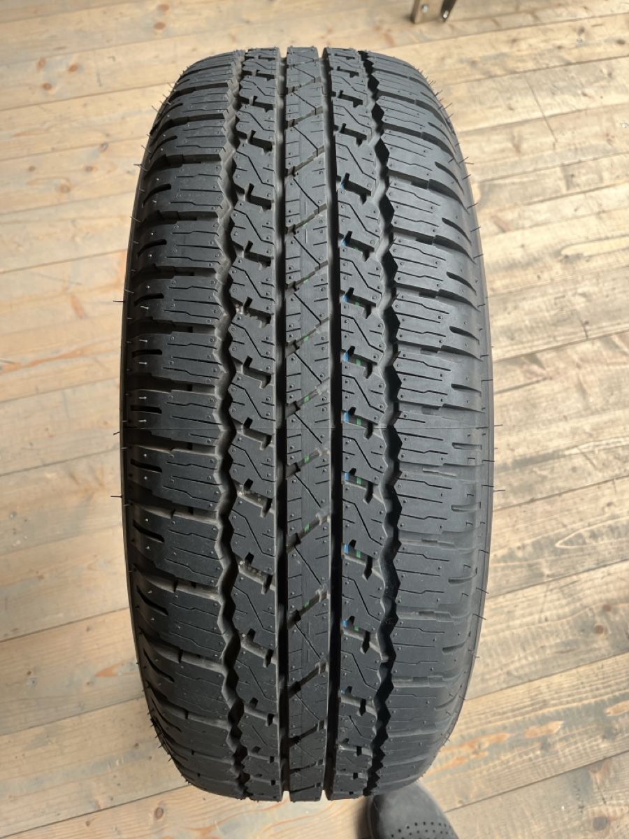 Bridgestone Pneus & Roues: 4x Pneu 265/65 R17 – Neuf (Voir description) à Schindellegi par schinz3