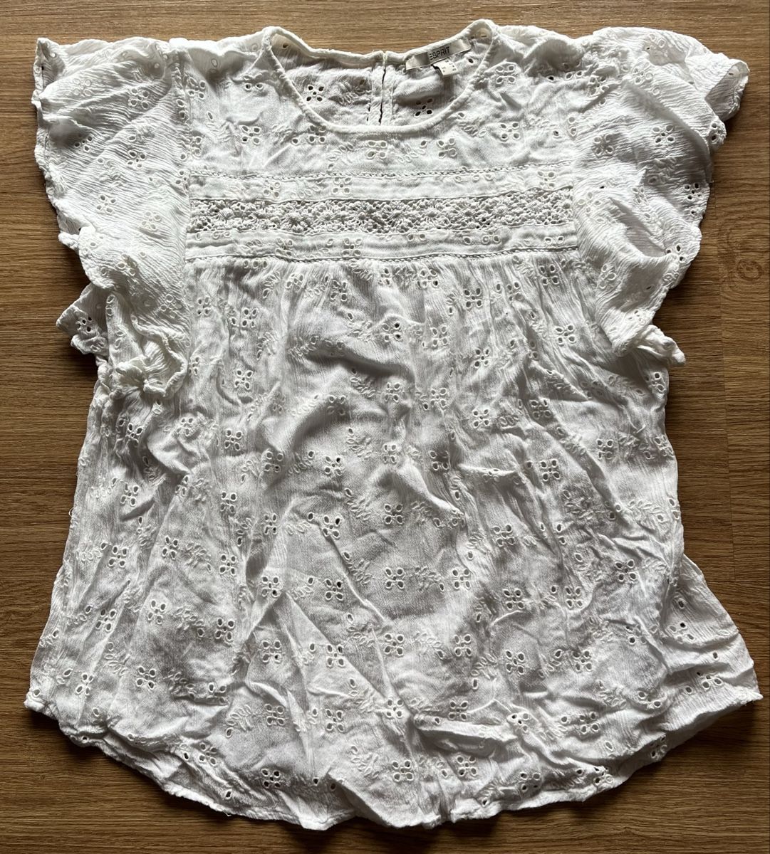 Esprit Camicette: Schöne weisse Bluse mit Rüschen / Cottage Core / Esprit – Nuovo (secondo la descrizione) da Biel/Bienne venduto da LadyDita