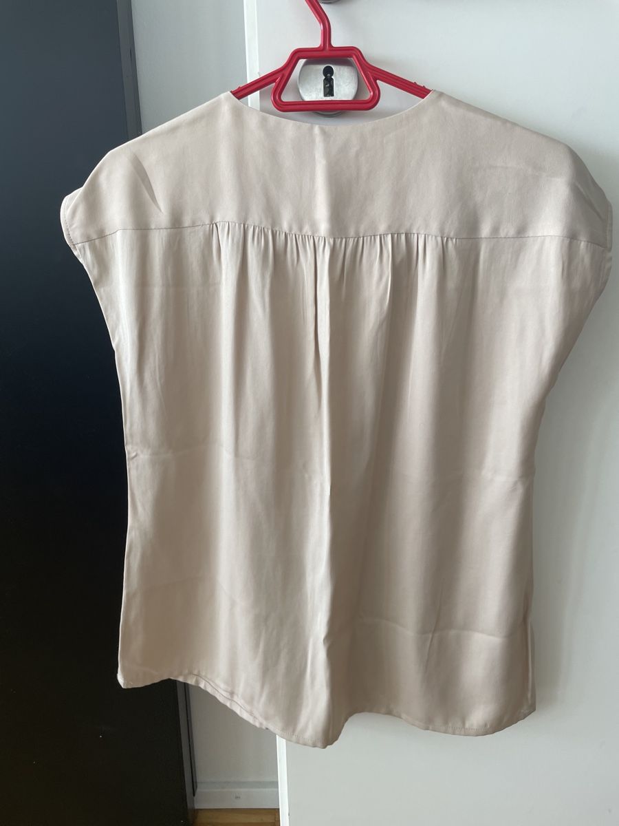Comma Blusen: Bluse Comma beige  – Gebraucht aus Neuchatel von shi_9fzw 1