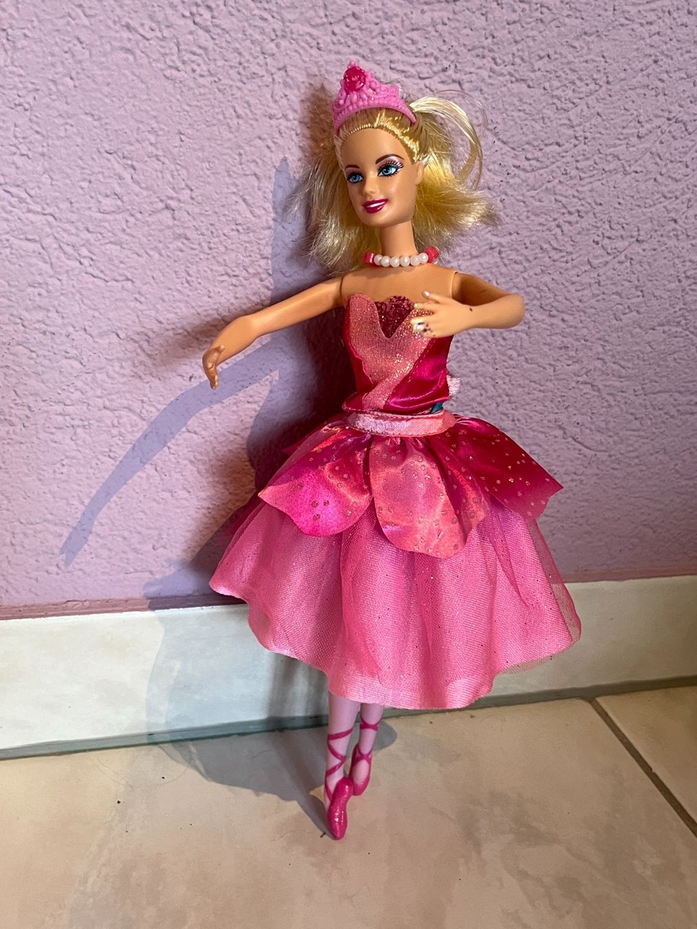 Bambole: Barbie blond mit Drehrock 2012 – Usato da St.Pantaleon venduto da frodobi