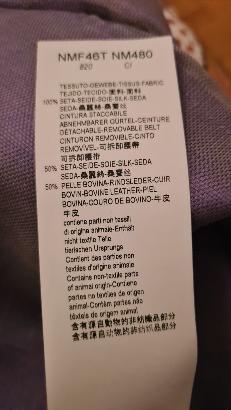 Armani Camicette: ARMANI COLLEZIONE  bluse jacke – Usato da Minusio venduto da Ninfa54 6