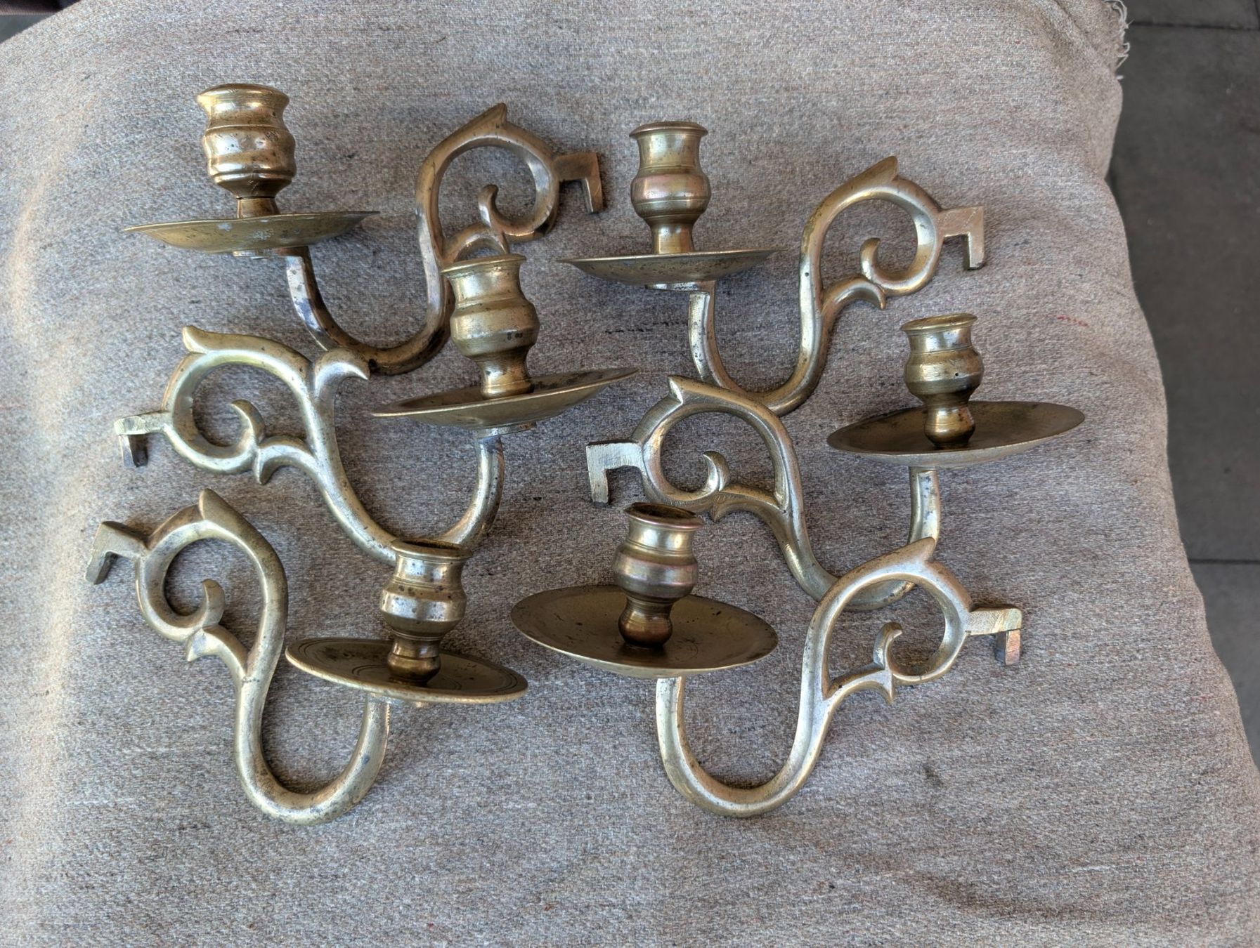 Kronleuchter & Deckenlampen: Alter Kronleuchter Bronze Synagoge? – Gebraucht aus Ebikon von kisuM 7