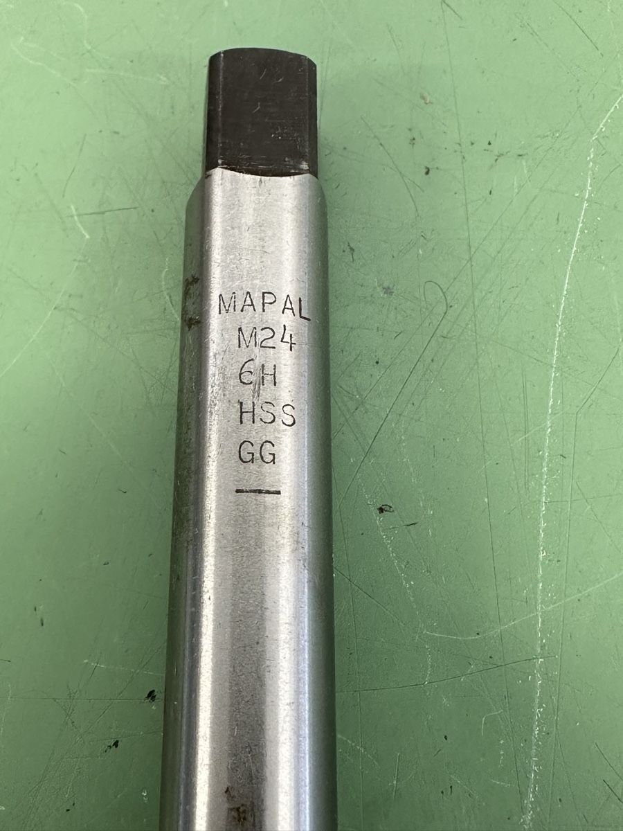 Tutti gli attrezzi: M24 HSSS, Gewindebohrer, Thread Tap. New – Nuovo e nell'imballaggio originale da Aarberg venduto da SNMachines 2