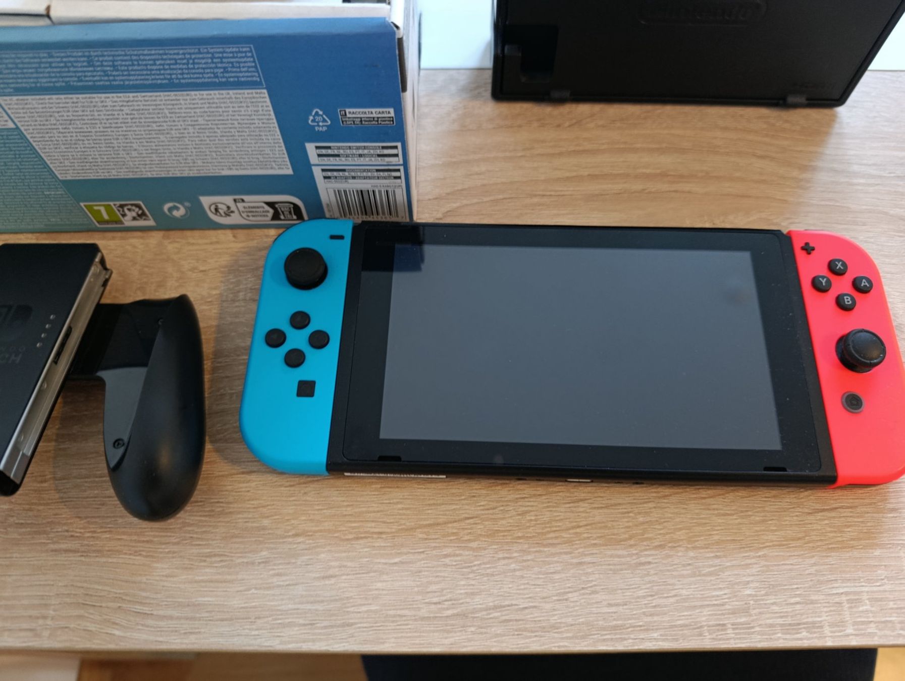 Nintendo Konsolen: Nintendo Switch 1 mit Zubehör – Neu (gemäss Beschreibung) aus Ostermundigen von kit_dh6z 5