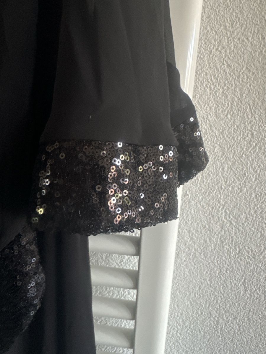 Robes: Langes Kleid mit Pailletten – Neuf (Voir description) à Walperswil par Debjj 3