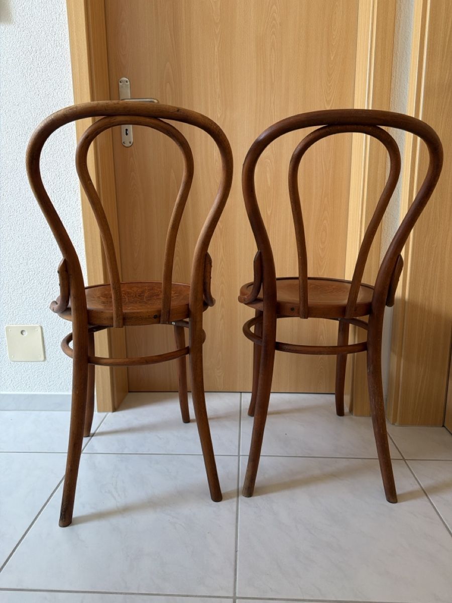 Horgen Glarus Stühle: Alte Horgen Glarus Stühle, 2 Stück. – Gebraucht aus Biberist von Momo33 2