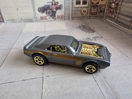 Hot Wheels Custom '67 Pontiac Firebird grau
