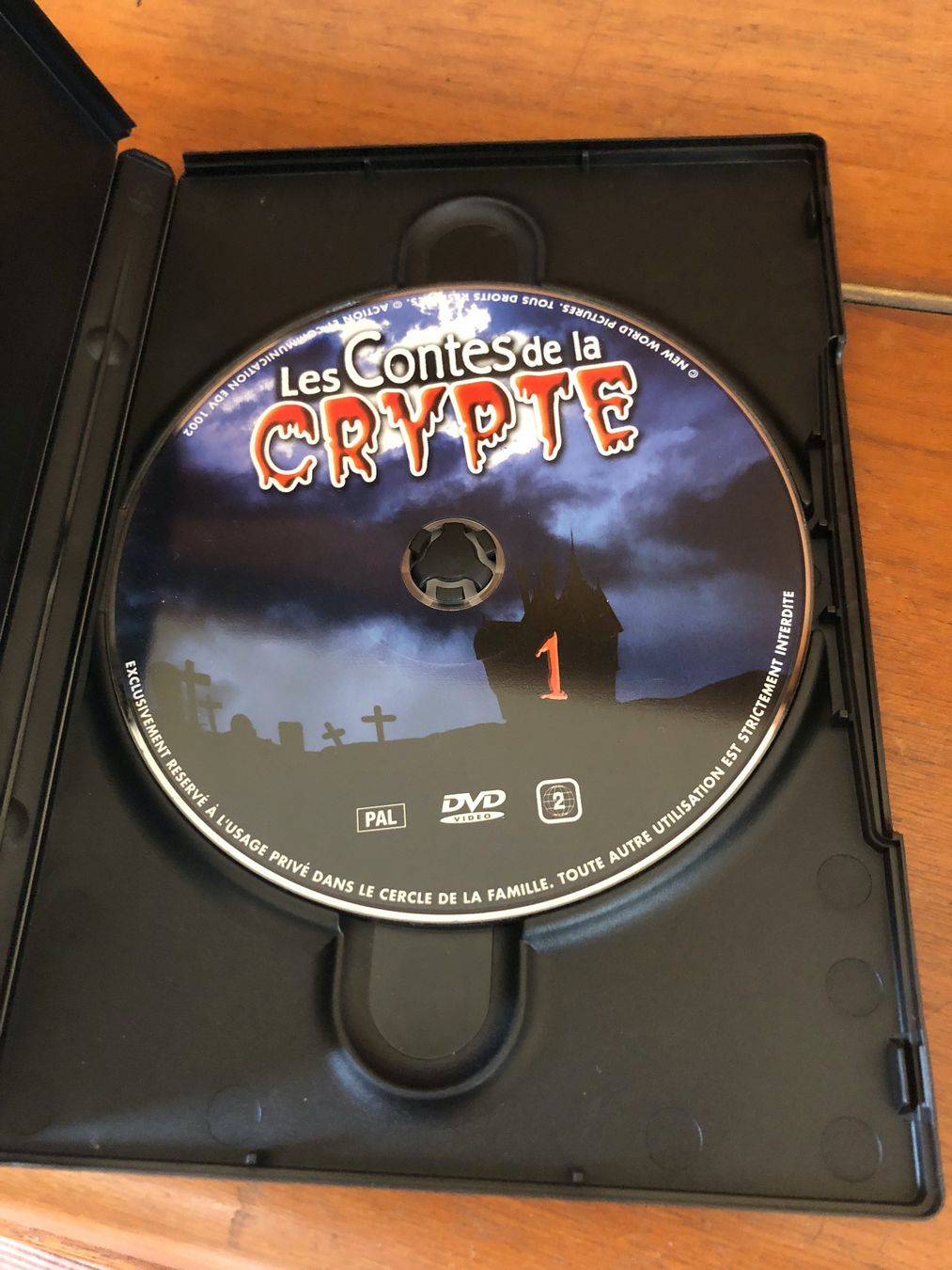 Tutti i DVDs: DVD Box - Kult Serie 1-13  "Les Contes de la CRYPTE" – Usato da Ittenthal venduto da Hwaggis 3