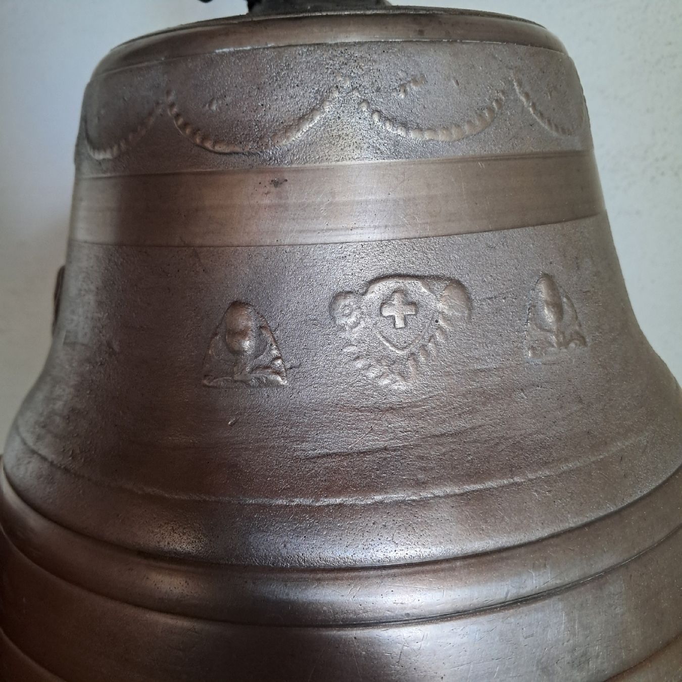 Cloches & sonnailles: GROSSE ALTE BIAGGI GLOCKE ab 2Fr!! – D'occasion à Murten par SHETHOF 7