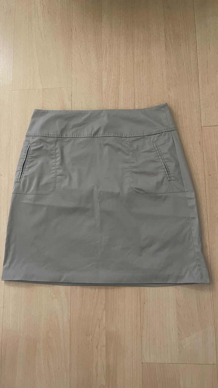Taifun Gonne: Taifun, Gr. 40 Mini-Rock, grau – Nuovo (secondo la descrizione) da Wetzikon ZH venduto da Schrungus