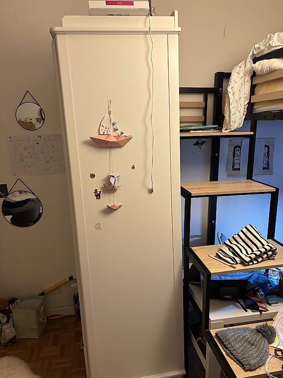 Armadi: Armoire enfant – Usato da Lausanne venduto da peterv1 1