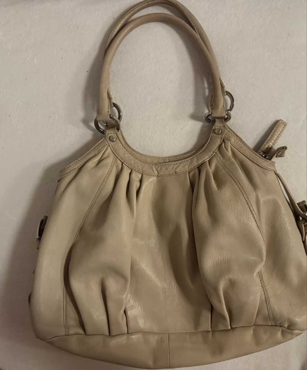 Taschen: Beige Tasche – Gebraucht aus Ebmatingen von F.Bullet