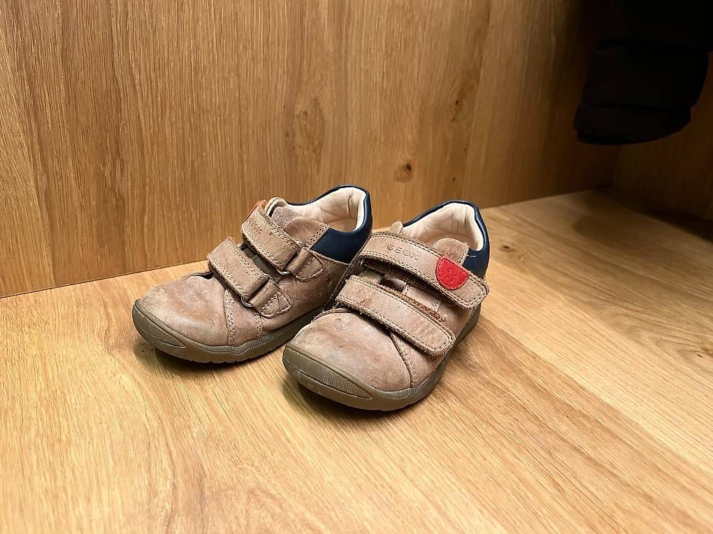 Geox Chaussures garçon: Geox Lederhalbschuh - Gr. 24 – D'occasion à Sevelen par JohneL