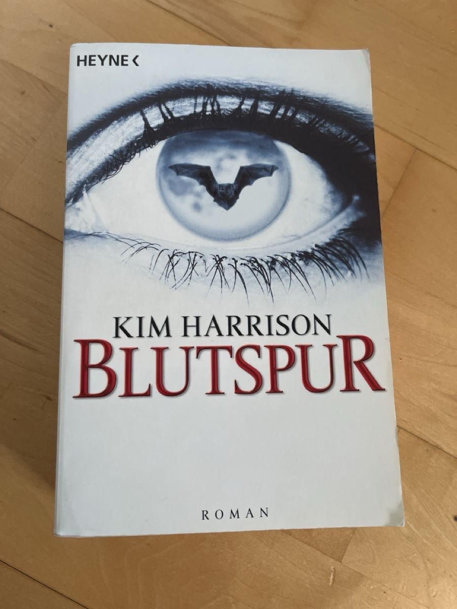 Libri: Kim Harrison: Blutspur  – Usato da Zürich venduto da Fusselduese