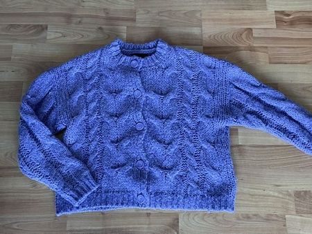 Strickjäcki, Farbe Lavendel, Marke Pieces, Grösse S