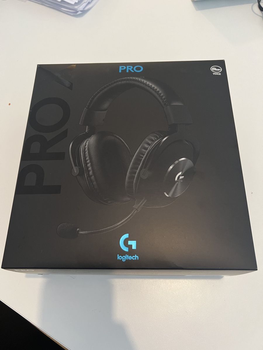 Logitech Cuffie: casque logitech G Pro X comme neuf très peu servi – Nuovo (secondo la descrizione) da Ollon VD venduto da Rider_27