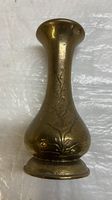 Vase in Messing