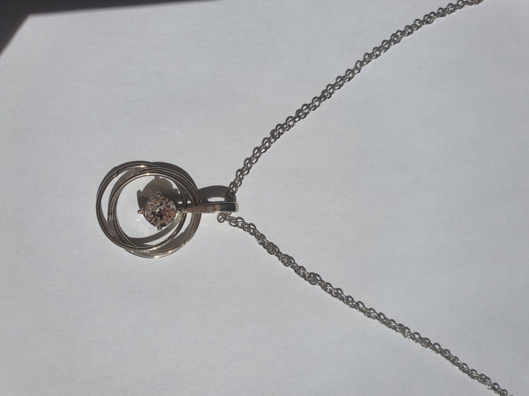 Catenine: Halskette – Usato da Moosseedorf venduto da Sonnenschein.. 1