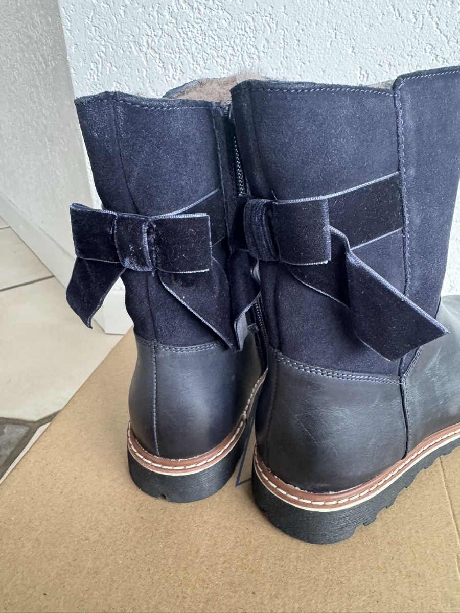Friboo Scarpe per ragazze: Friboo winter boots size 32 New – Nuovo e nell'imballaggio originale da Blonay venduto da art_7f87 2