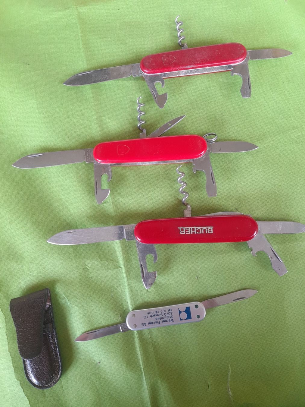 Victorinox Coltelli tascabile: 4 Taschenmesser/Werbemesser – Usato da Aeschi b.Spiez venduto da 52_wochen
