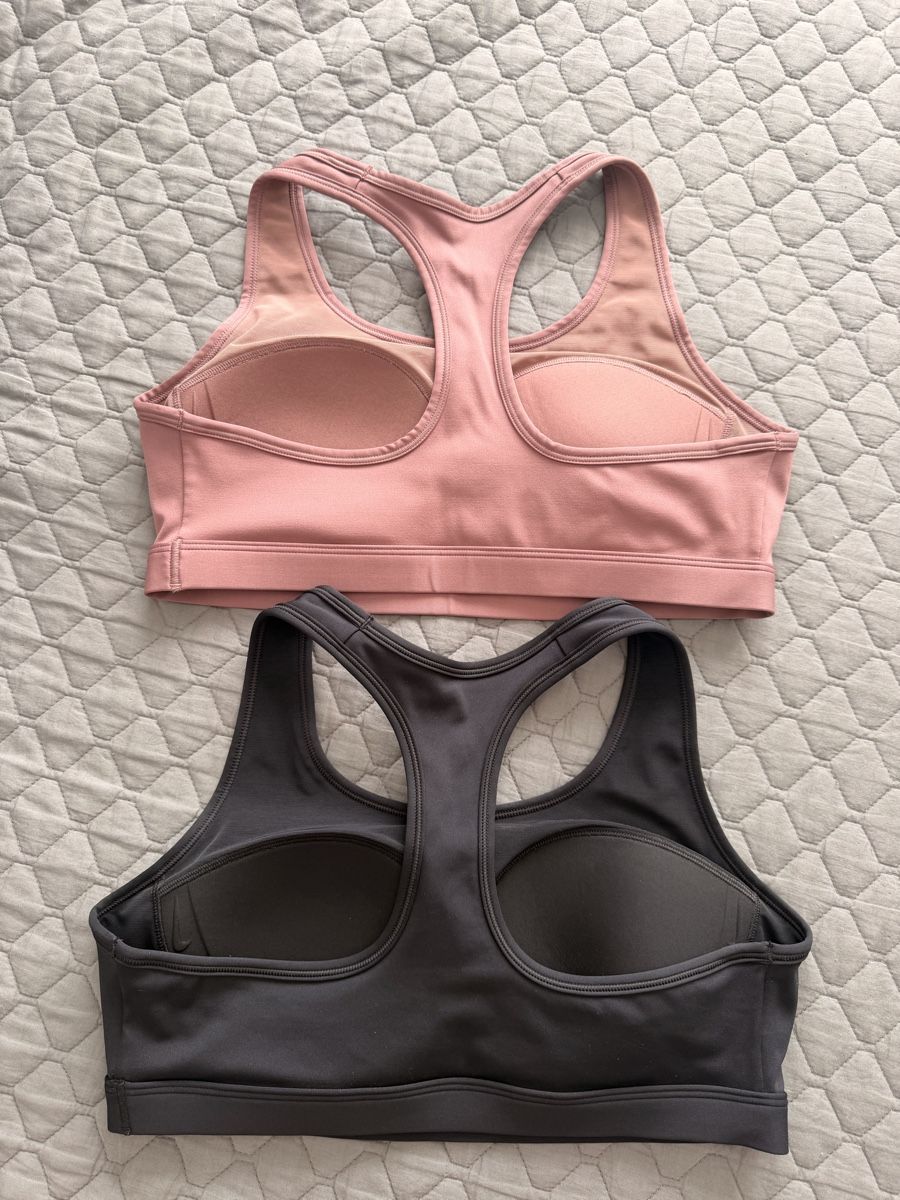 Nike Top: 2 Nike Sport BHs – Usato da Dübendorf venduto da MariaS. 1