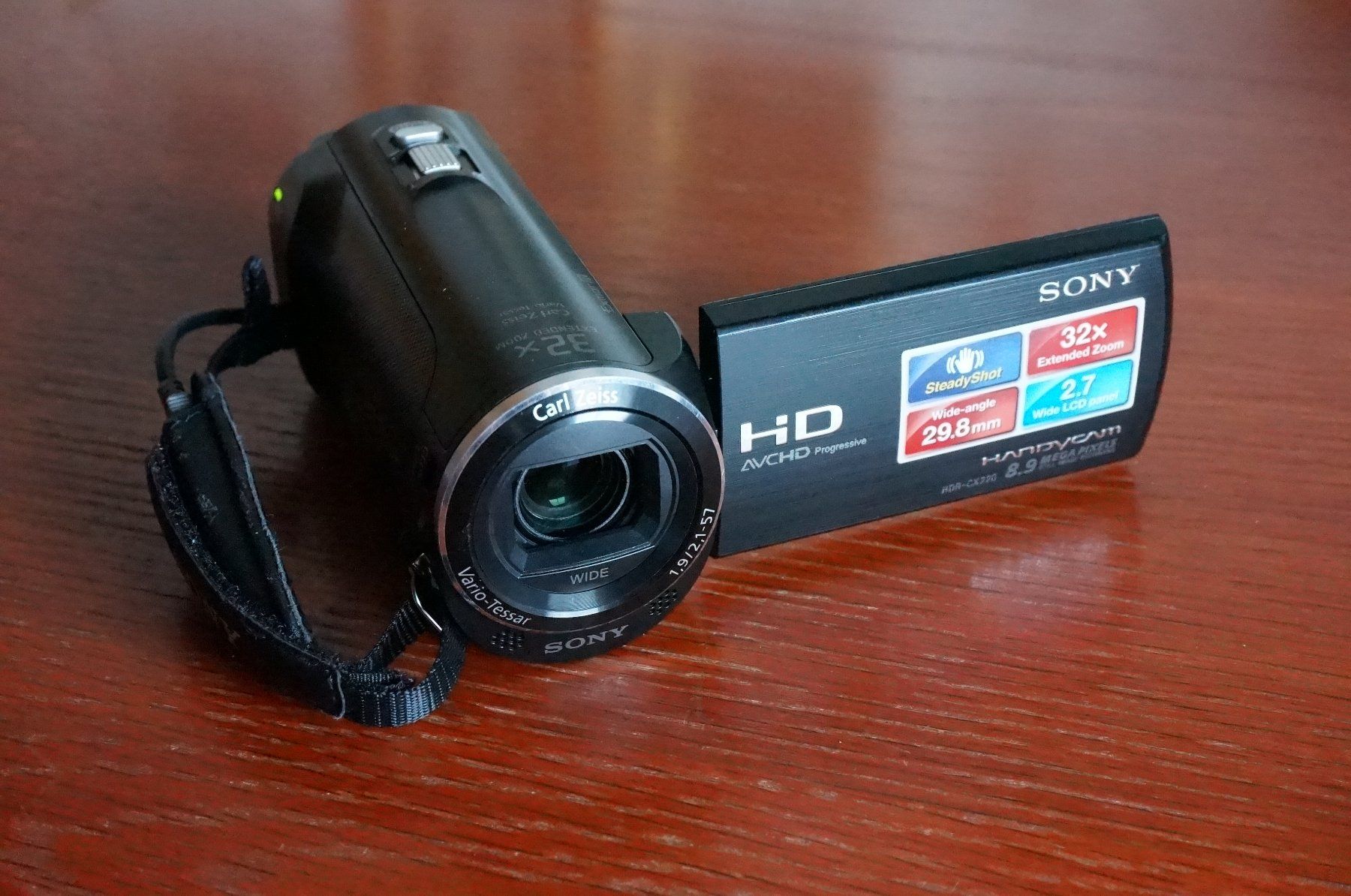 Sony Camcorder: Sony HDR-CX220E Digital HD Video Camera – Gebraucht aus Spreitenbach von Salesmanship 5