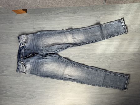 Coole Damen Jeans, Used-Look, Grösse 40
