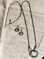 Lange Marken-Halskette Edelstah, mit runde Ohrhänger. 88cm