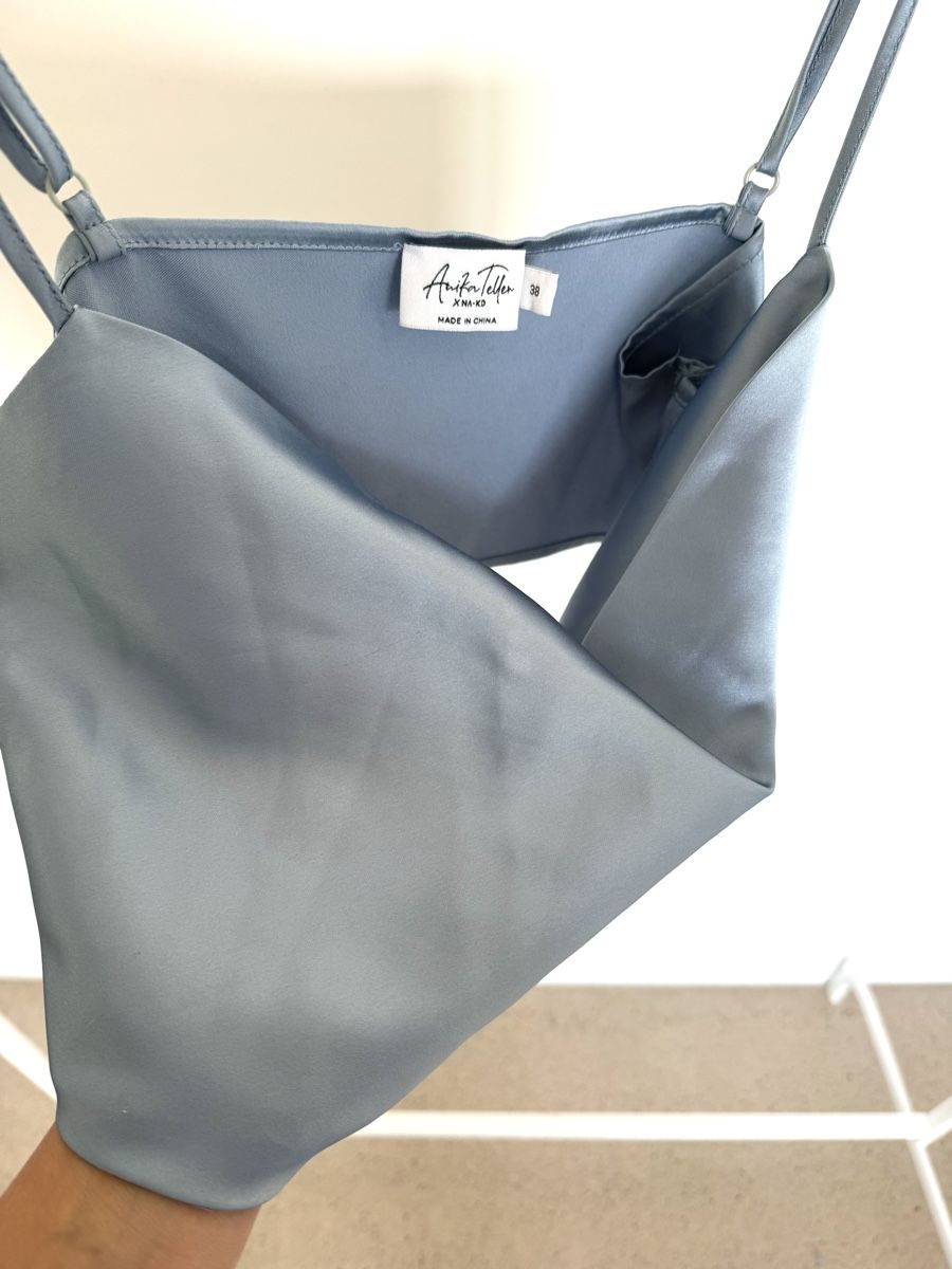 Na-kd Tops: NA-KD Satin Top Blau Grösse 38 elegant – Neu (gemäss Beschreibung) aus Zürich von di_archive 4