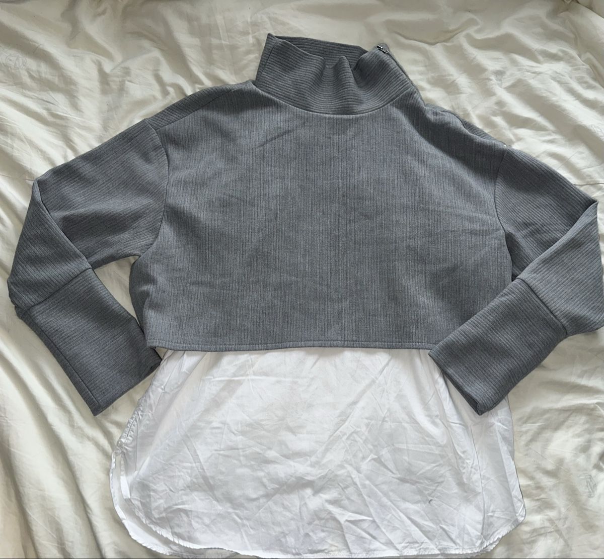 Zara Maglioni & Felpe: Zara Strickpullover mit Hemdeinsatz, Grösse M, Grau! – Nuovo (secondo la descrizione) da Köniz venduto da lar_m9xk
