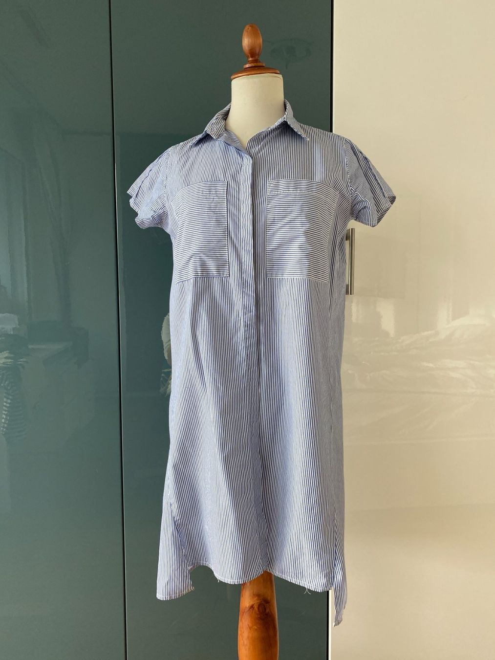 Kleider: Gestreiftes blaues Hemdkleid Größe S – Gebraucht aus Dübendorf von Levintreyer 3
