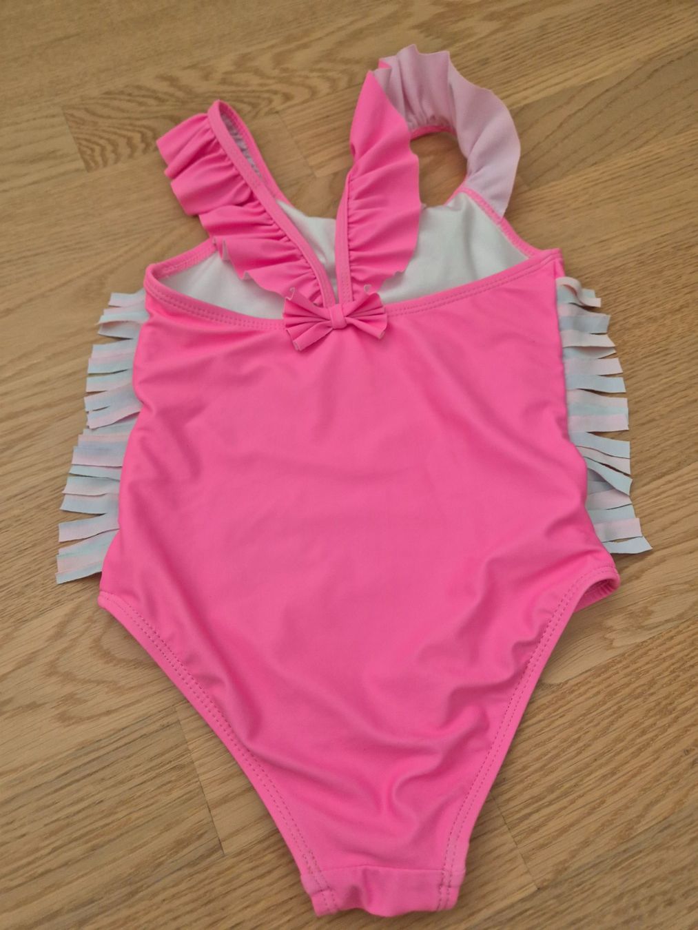 Badekleider & Bikinis: Badeanzug pink Grösse 98/104 – Gebraucht aus Pfäffikon SZ von Ka6ka 1