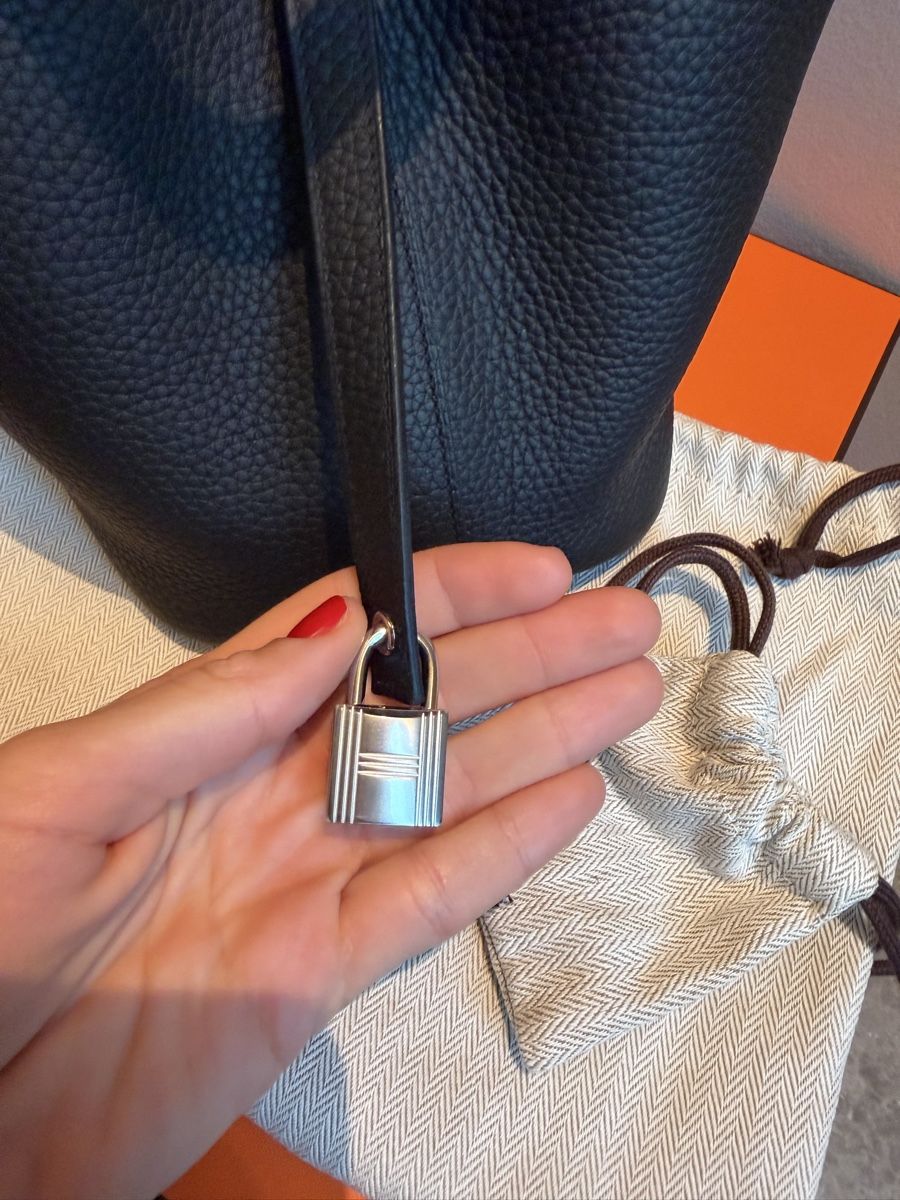 Hermès Sacs femmes: Hermes Picotin 18 noir – Neuf (Voir description) à Paradiso par Under_sun 5
