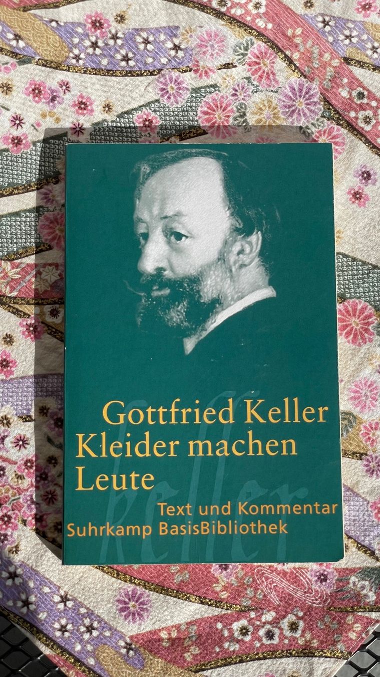 Libri: Kleider Machen Leute Gottfried Keller / Suhrkamp Kommentar – Usato da Birmensdorf ZH venduto da nic_rrm2