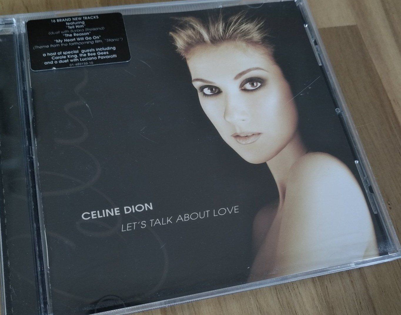 CDs: Celine Dion - Let's talk about love – Gebraucht aus Wettingen von