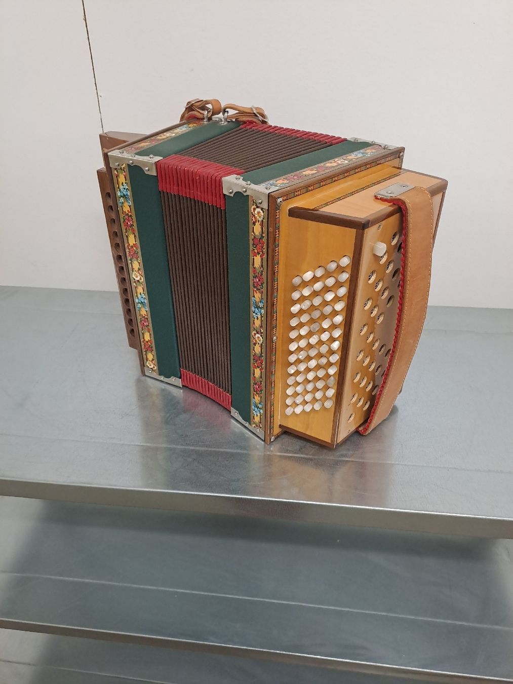 Strumenti musicali: schwyzerorgeli chromatisch C GRIFF – Usato da Villeneuve venduto da BibiVintage 9
