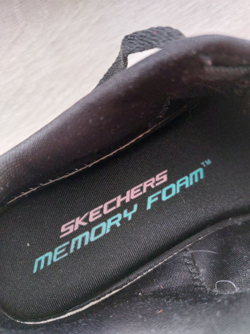 Skechers Scarpe da donna: Neuwertiger SKECHER Memory Form, Gr. 36 – Nuovo (secondo la descrizione) da Bazenheid venduto da Huzi60 1