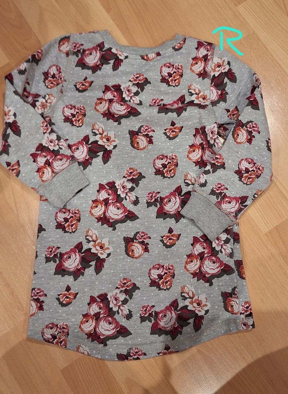 Maglioni & Felpe: Long Pullover Rose  – Usato da Oberägeri venduto da run_cj6q 2
