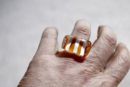Vintage Space-Age Acrylglas-Ring, handbemalt, um 1970, NOS