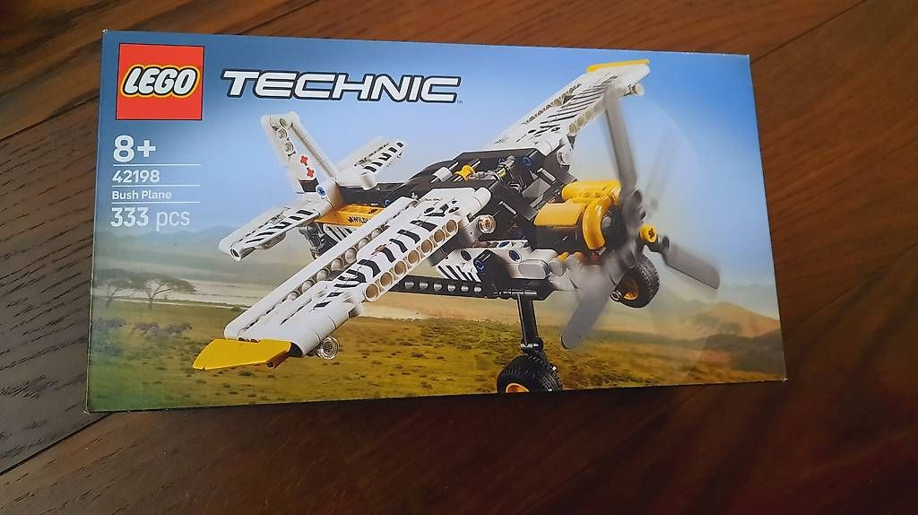 Kit di costruzioni: Lego technic Bush Plane – Usato da Venthône venduto da Anamelle
