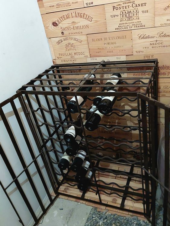 RARE: Bouteiller artisanal en fer forgé noir à deux portes | Kaufen auf