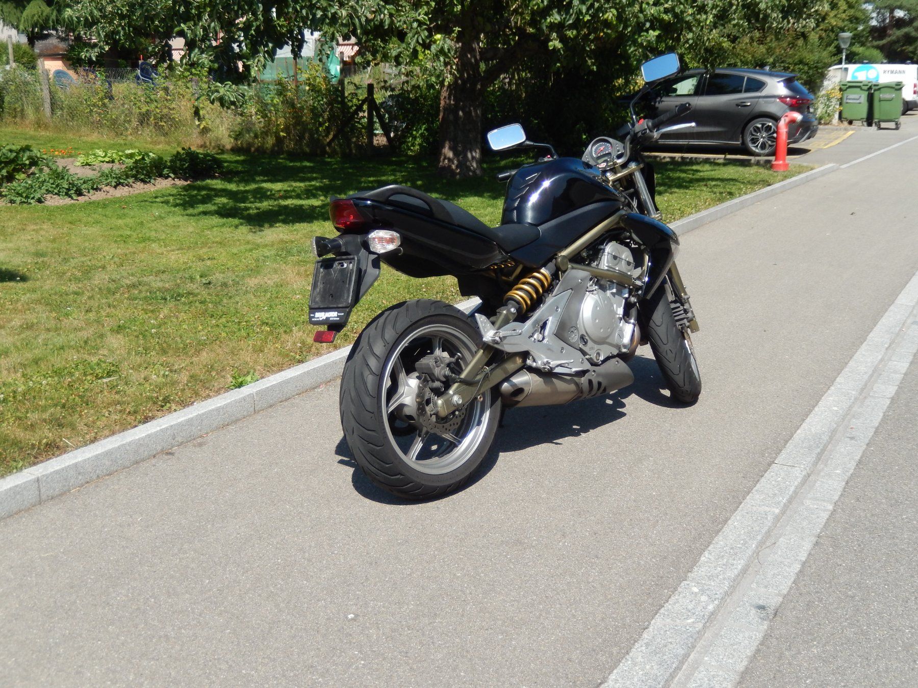 Kawasaki Strada: KAWASAKI ER-6 n ABS – Usato da Fislisbach venduto da Darvin2 4
